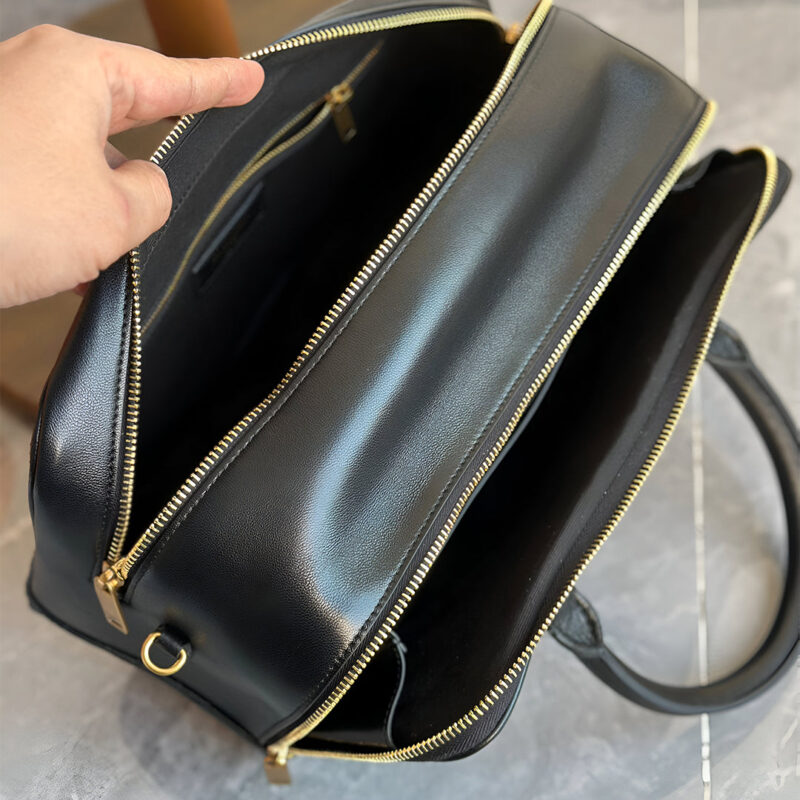 Olende Xiana Crossbody Bag - Image 12